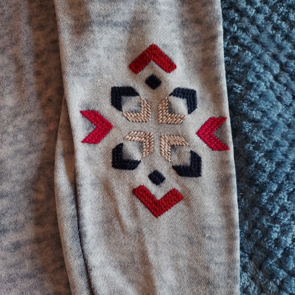 Ariat Embroidered lightweight Sweatshirt Women's M - Picture 7 of 7